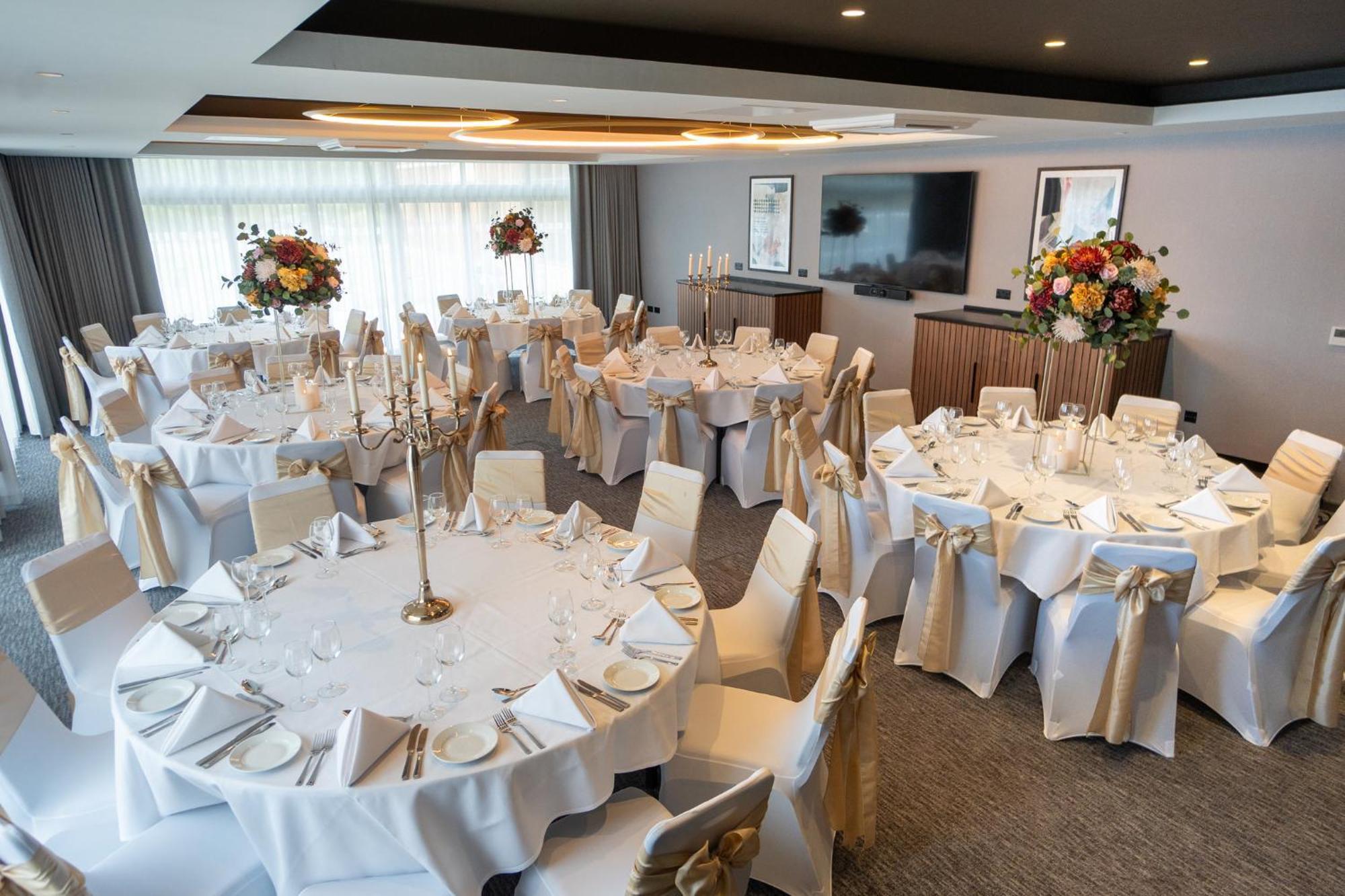 Holiday Inn Nottingham By Ihg Exterior foto